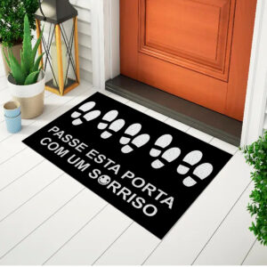 Capacho Frase - Passe a porta com um sorriso