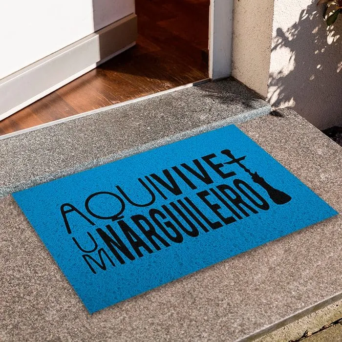 Capacho Frase – Aqui Vive Um Narguilheiro