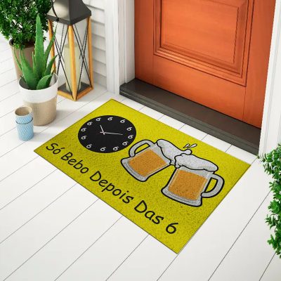 20CA010220 - Tapete De Porta Capacho Divertido Só Bebo Depois Das 6 mockup 1