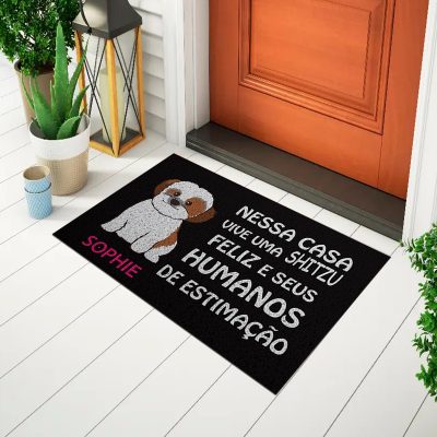 20CA010236 - Nessa Casa vive uma shih-tzu Mockup